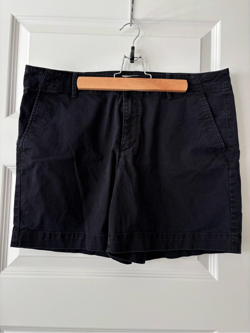 LOFT Monroe Navy Casual Shorts 6" Size 12